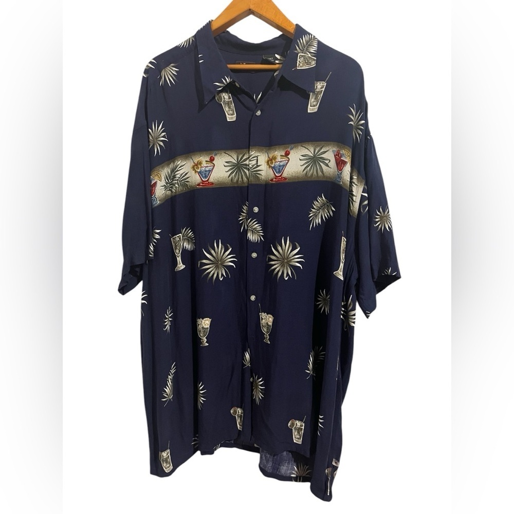 Red Macaw Trading Co Men’s Hawaiian Shirt size XXXLT